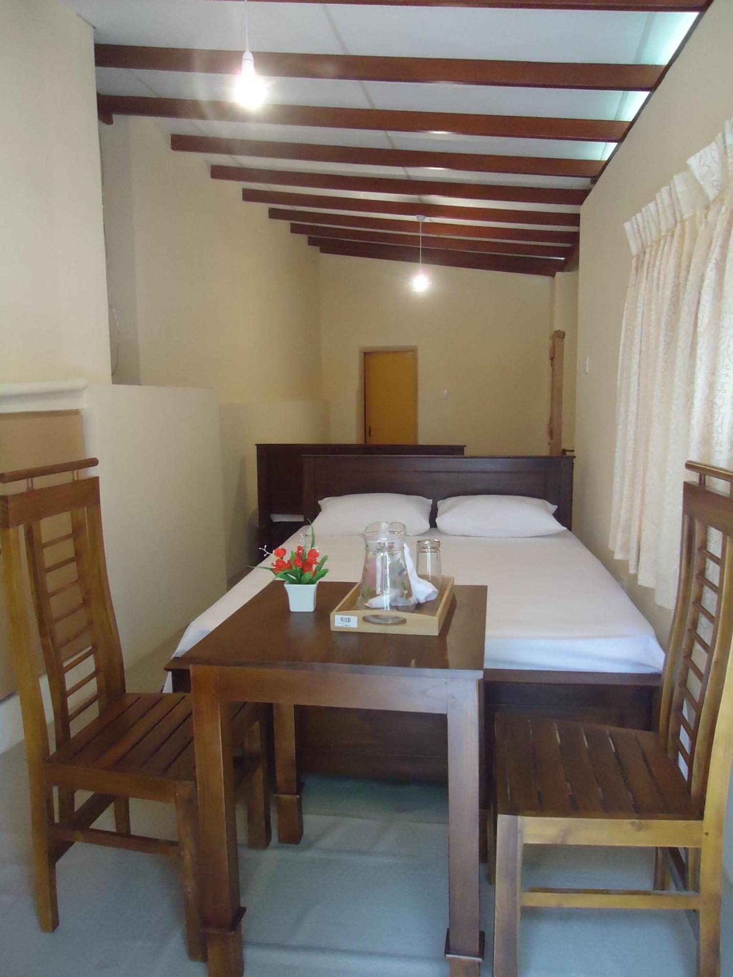 Guest House Kaduwela Dış mekan fotoğraf